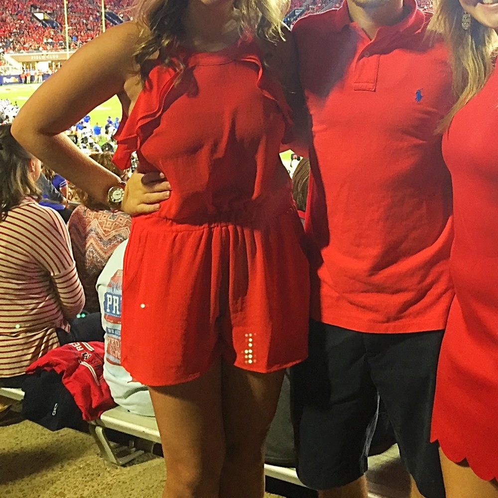 Red romper - Picture 3 of 4